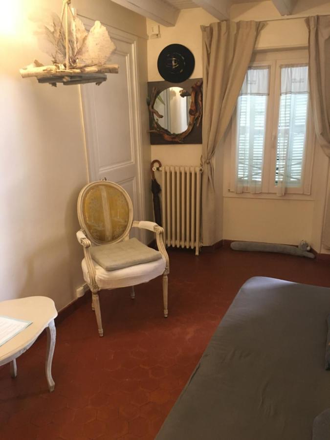 Appartement De Charme Suquet คานส์ ภายนอก รูปภาพ